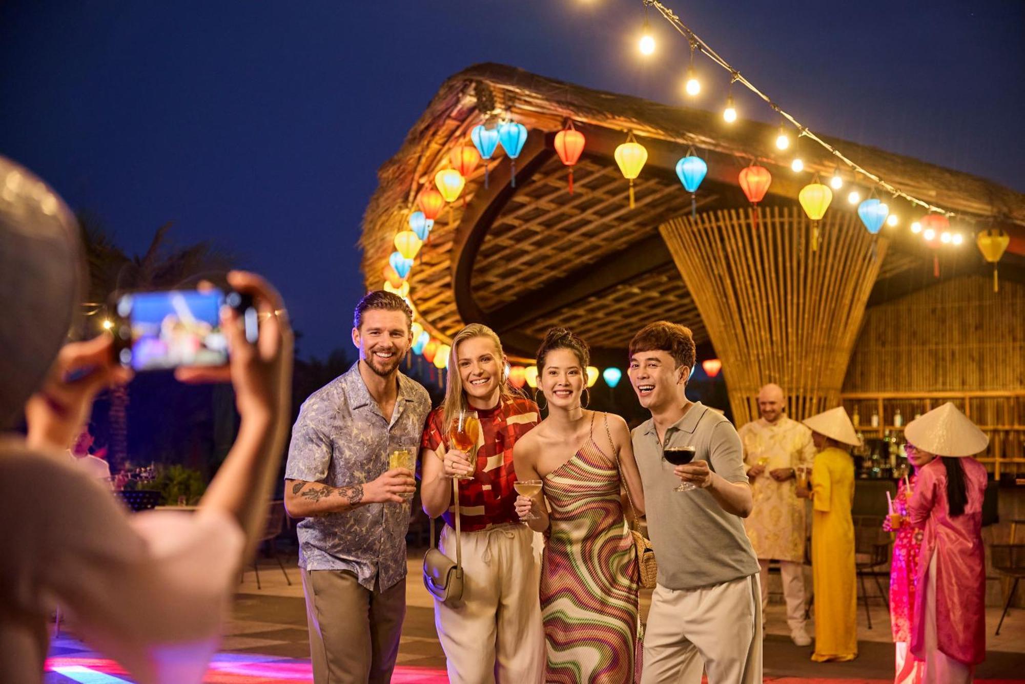 Robinson Nam Hoi An Hotel ตามกี่ ภายนอก รูปภาพ