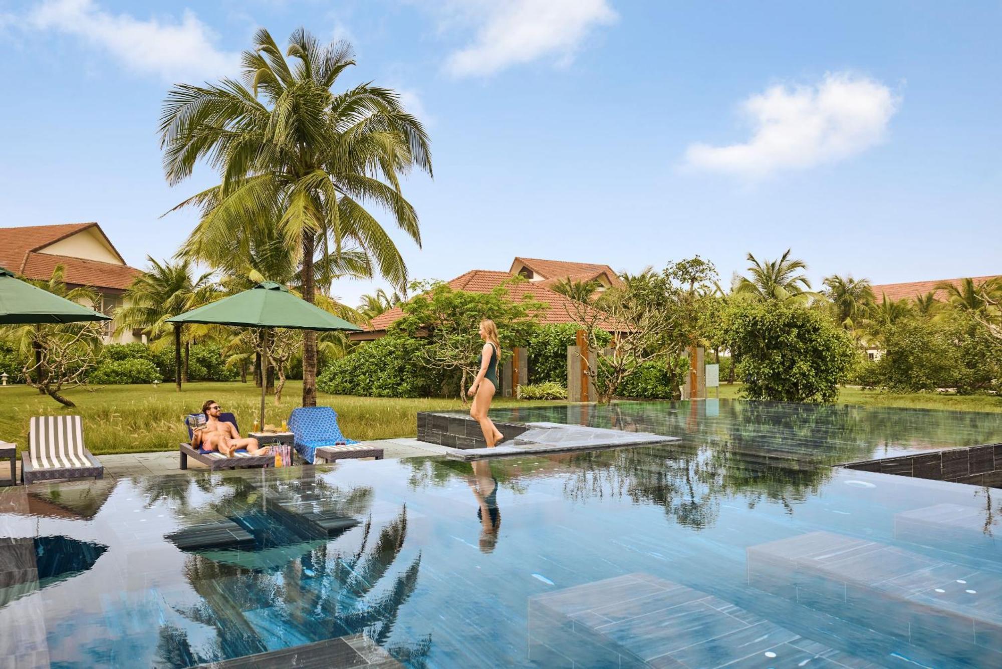 Robinson Nam Hoi An Hotel ตามกี่ ภายนอก รูปภาพ